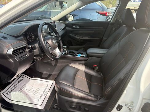 Used 2020 Nissan Altima 2.5 SR w/ Premium Package FWD image 22