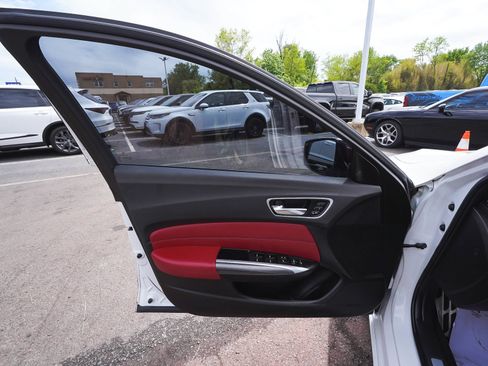 Used 2019 Acura TLX V6 w/ Technology & A-SPEC Pkg AWD/4WD image 10