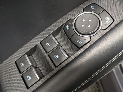 Used 2021 Ford Mustang Mach-E Premium image 9