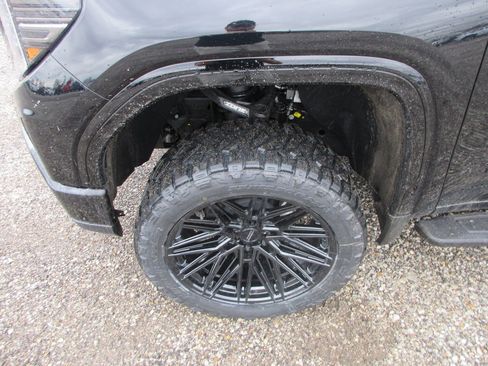 New 2026 GMC Sierra 1500 AT4 w/ AT4 Premium Package image 13