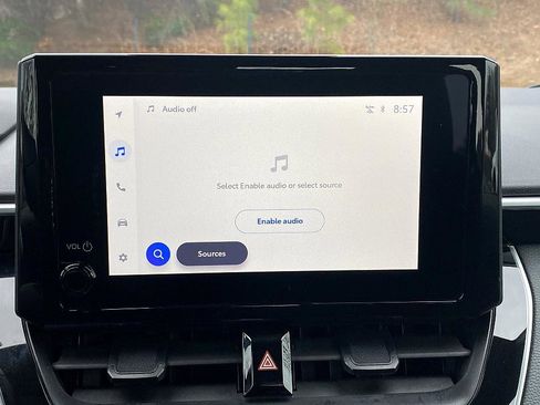 Certified 2025 Toyota Corolla SE image 17