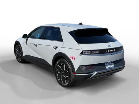 Certified 2024 Hyundai Ioniq 5 SEL image 3