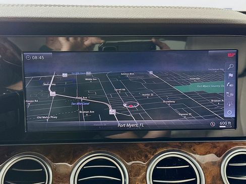 Used 2018 Mercedes-Benz E 300 image 15