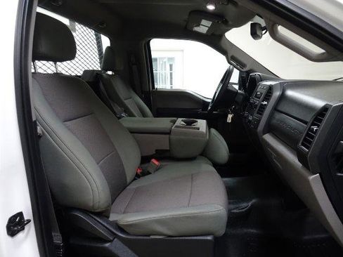 Used 2018 Ford F250 XL w/ Power Equipment Group RWD image 30