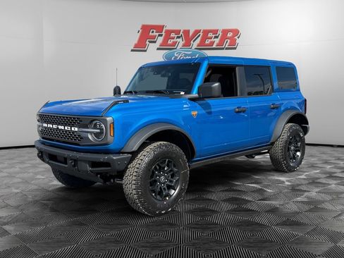 New 2026 Ford Bronco Badlands AWD/4WD image 1