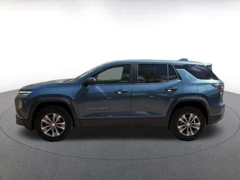 Used 2025 Chevrolet Equinox LT image 9