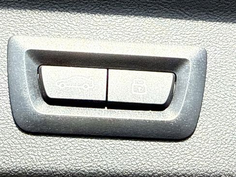 Used 2024 BMW X3 M40i w/ Premium Package image 13