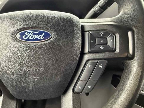 Used 2022 Ford E-450 and Econoline 450 Super Duty image 9