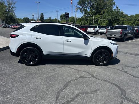 New 2026 Buick Envision Sport Touring AWD/4WD image 14