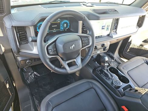 New 2025 Ford Bronco Outer Banks image 15
