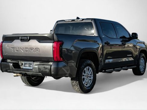 Used 2022 Toyota Tundra SR5 image 6
