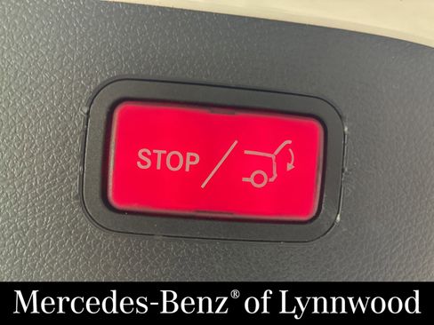 Used 2016 Mercedes-Benz GLA 250 4MATIC image 22