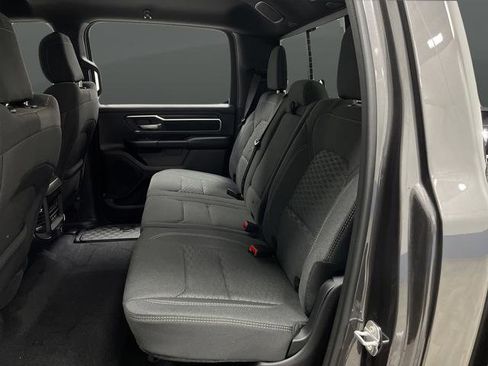 New 2026 RAM 1500 4x4 Crew Cab image 30