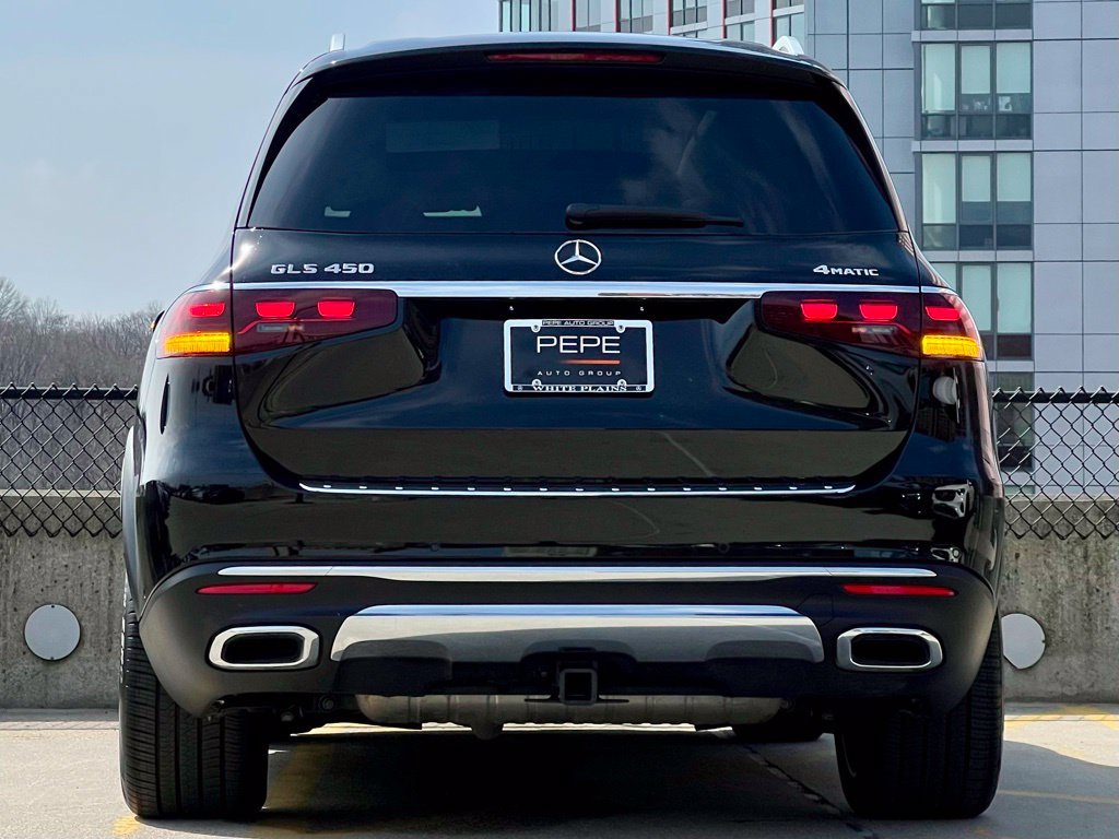 Used 2026 Mercedes-Benz GLS 450 4MATIC image 7