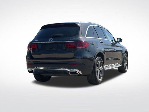 Used 2021 Mercedes-Benz GLC 300 4MATIC image 4