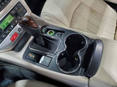 Used 2011 Maserati GranTurismo Convertible image 31