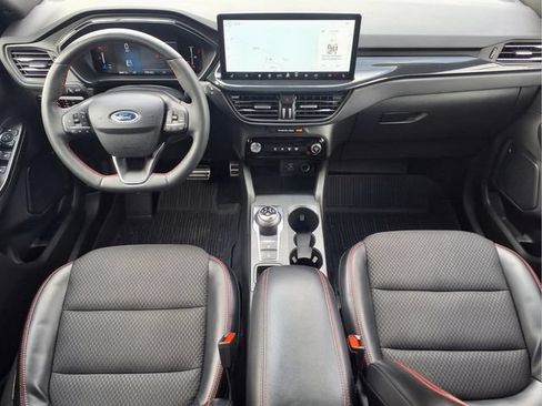 Used 2023 Ford Escape ST-Line w/ Tech Pack #1 AWD/4WD image 16