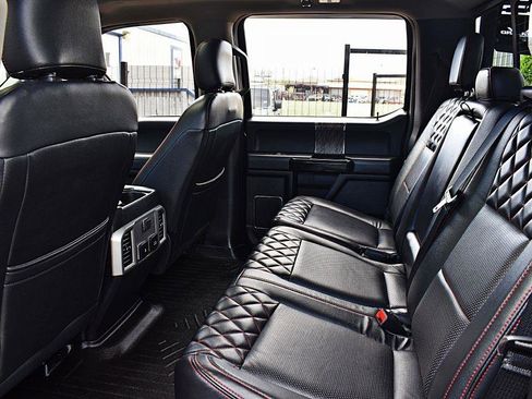 Used 2019 Ford F250 Lariat w/ Lariat Ultimate Package AWD/4WD image 20