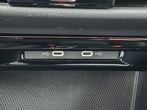 Used 2024 Volkswagen GTI S image 25