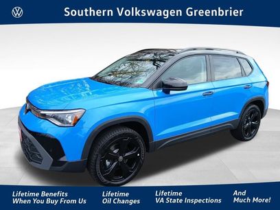 New 2025 Volkswagen Taos SE