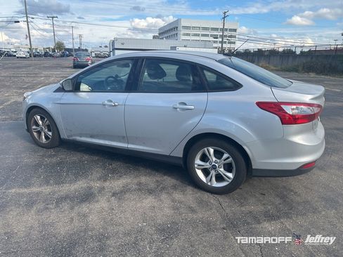 Used 2013 Ford Focus SE image 3
