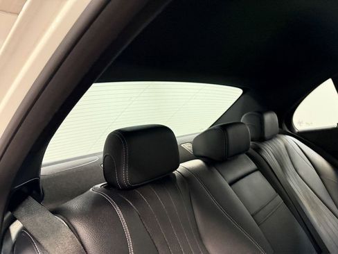 Used 2017 Mercedes-Benz E 300 4MATIC image 15