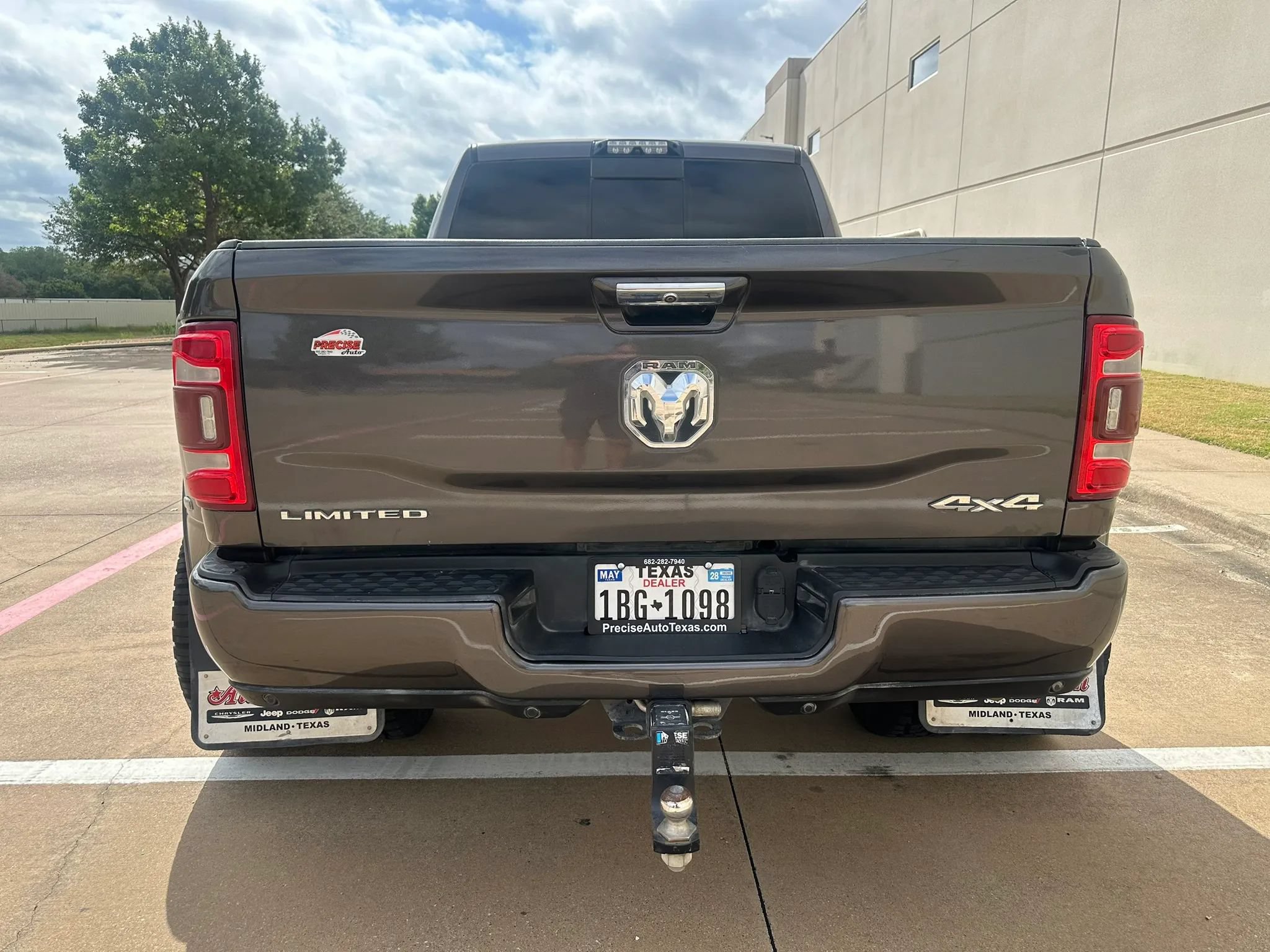 Used 2019 RAM 3500 Limited AWD/4WD image 11