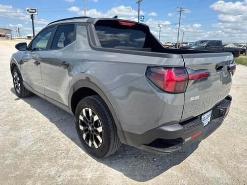 Used 2025 Hyundai Santa Cruz SEL AWD/4WD image 3