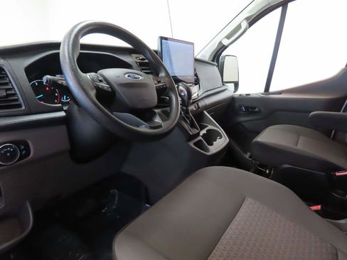 Used 2023 Ford Transit 350 XLT image 12