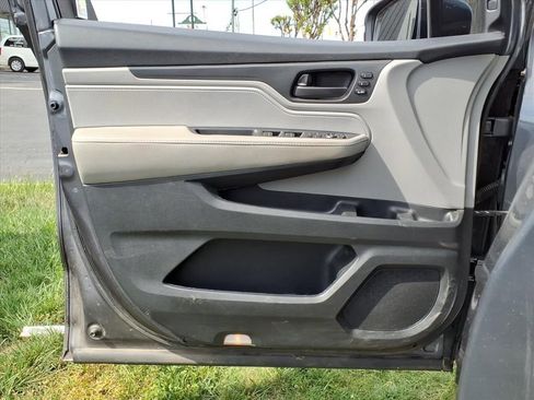 Used 2019 Honda Odyssey EX-L image 9