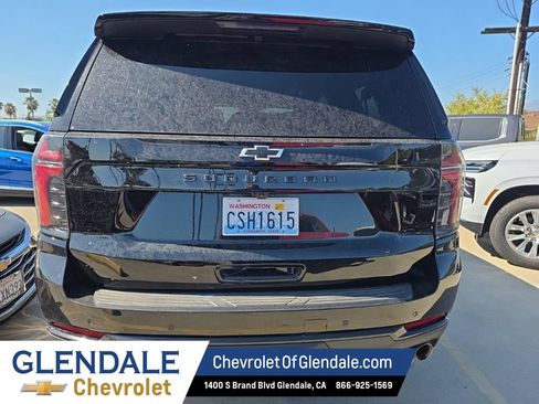 Certified 2025 Chevrolet Suburban Z71 AWD/4WD image 5