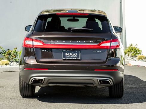Used 2016 Lincoln MKX Black Label w/ Technology Package AWD/4WD image 8
