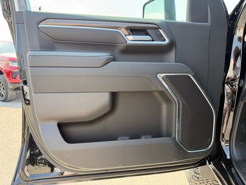 New 2026 Chevrolet Silverado 2500 LT w/ Trail Boss Package image 17