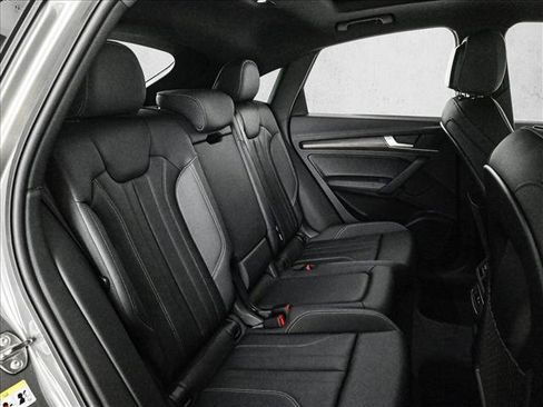Certified 2023 Audi Q5 2.0T Premium Plus w/ Premium Plus Package AWD/4WD image 21