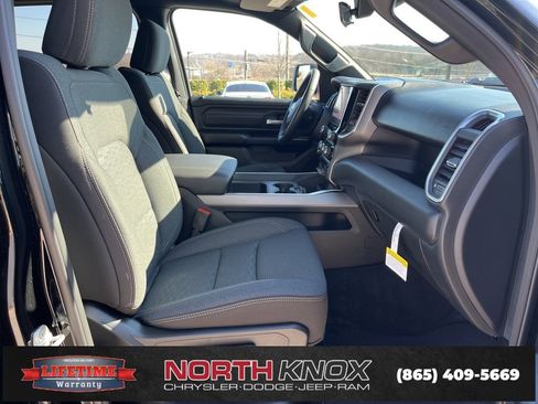 New 2026 RAM 1500 Express image 26