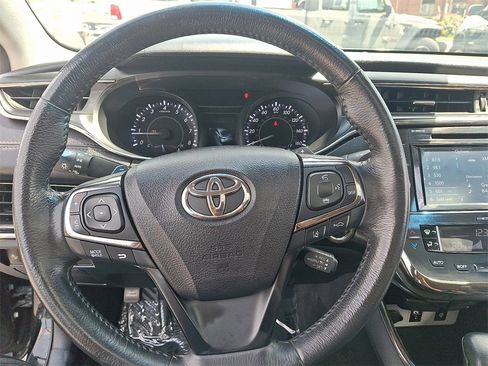 Used 2018 Toyota Avalon XLE Premium w/ All Weather Liner Package image 21
