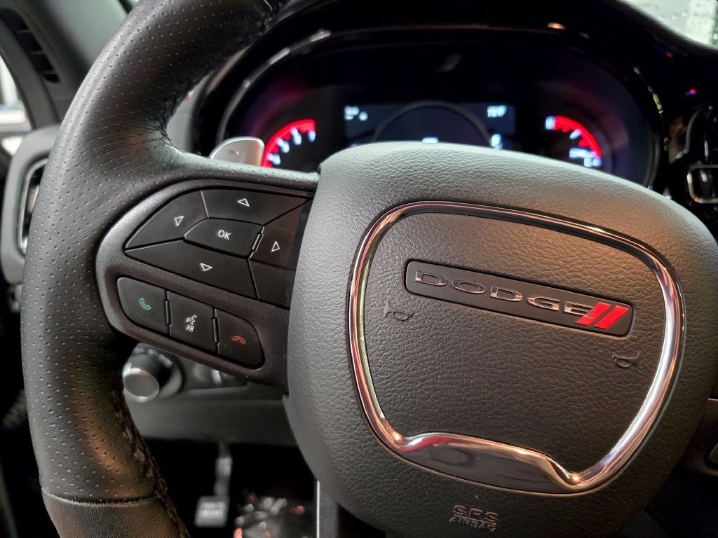 Used 2025 Dodge Durango GT RWD image 17