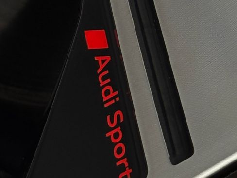 Used 2021 Audi SQ5 Premium Plus w/ Premium Plus Package image 31