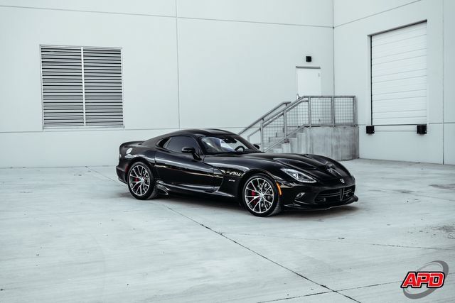 Used 2014 SRT Viper GTS w/ GTS Laguna Interior Package RWD image 62