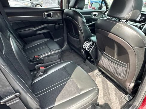 Used 2022 Kia Sorento SX AWD/4WD image 26
