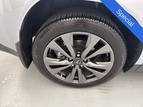 Used 2024 Lexus UX 250h F Sport FWD image 13