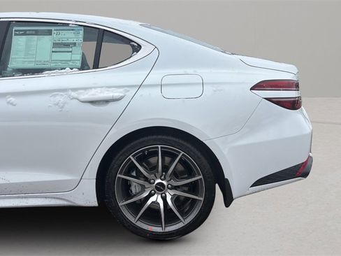 New 2026 Genesis G70 2.5T Prestige image 25