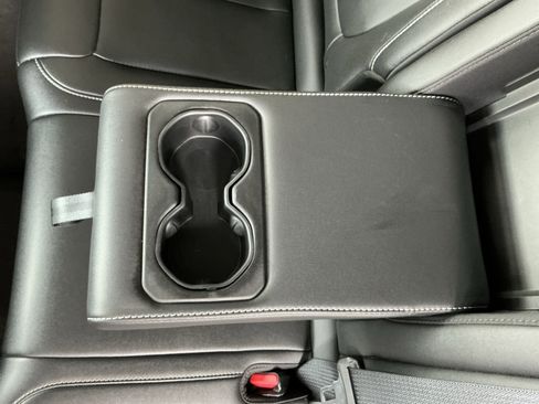 Used 2023 Jeep Grand Cherokee Limited image 33