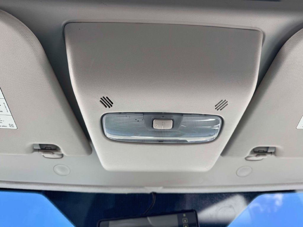 Used 2015 Ford Transit 150 148 Medium Roof RWD image 30
