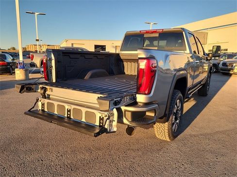 New 2026 GMC Sierra 2500 Denali w/ Denali Reserve Package image 8