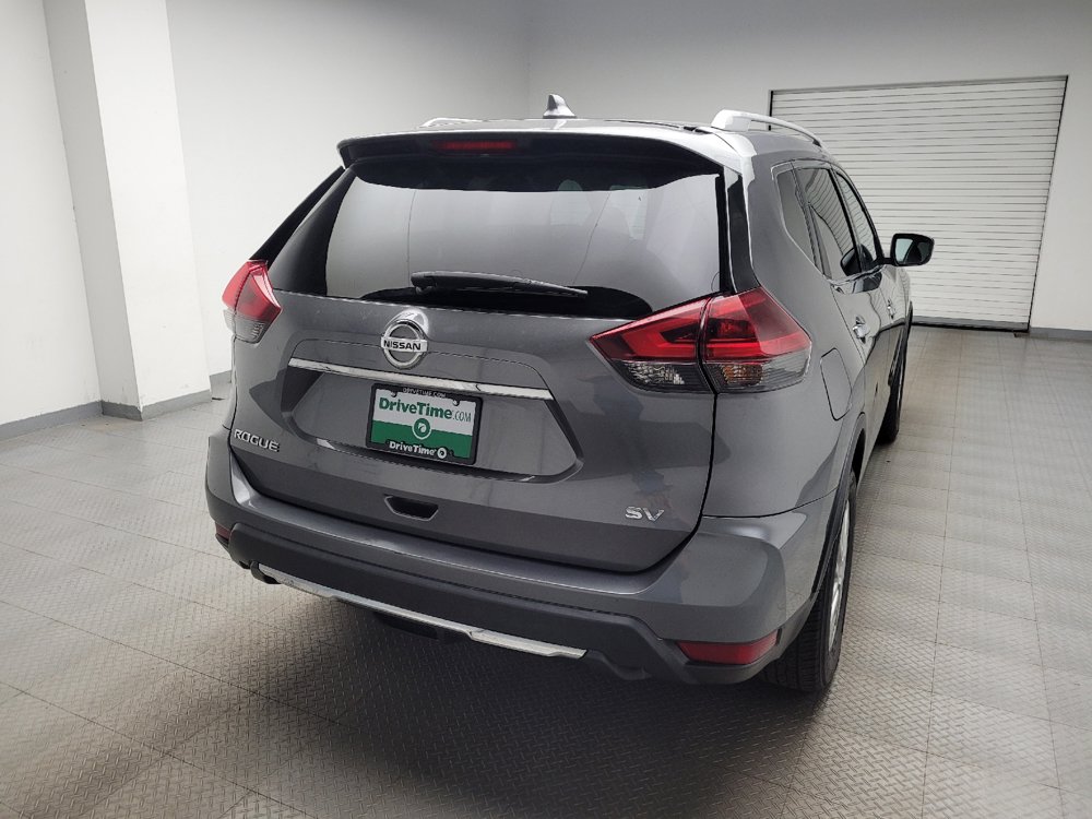 Used 2018 Nissan Rogue SV FWD image 7