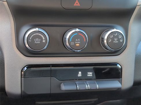 Used 2022 RAM 1500 Big Horn image 15