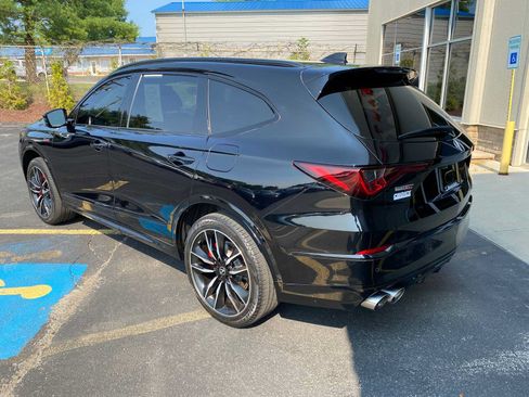 Used 2022 Acura MDX Type S AWD/4WD image 3