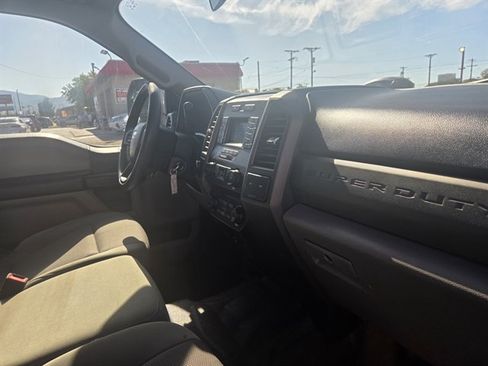 Used 2021 Ford F250 XL w/ Power Equipment Group AWD/4WD image 6