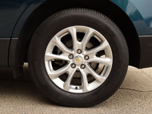 Used 2020 Chevrolet Equinox LT FWD image 35